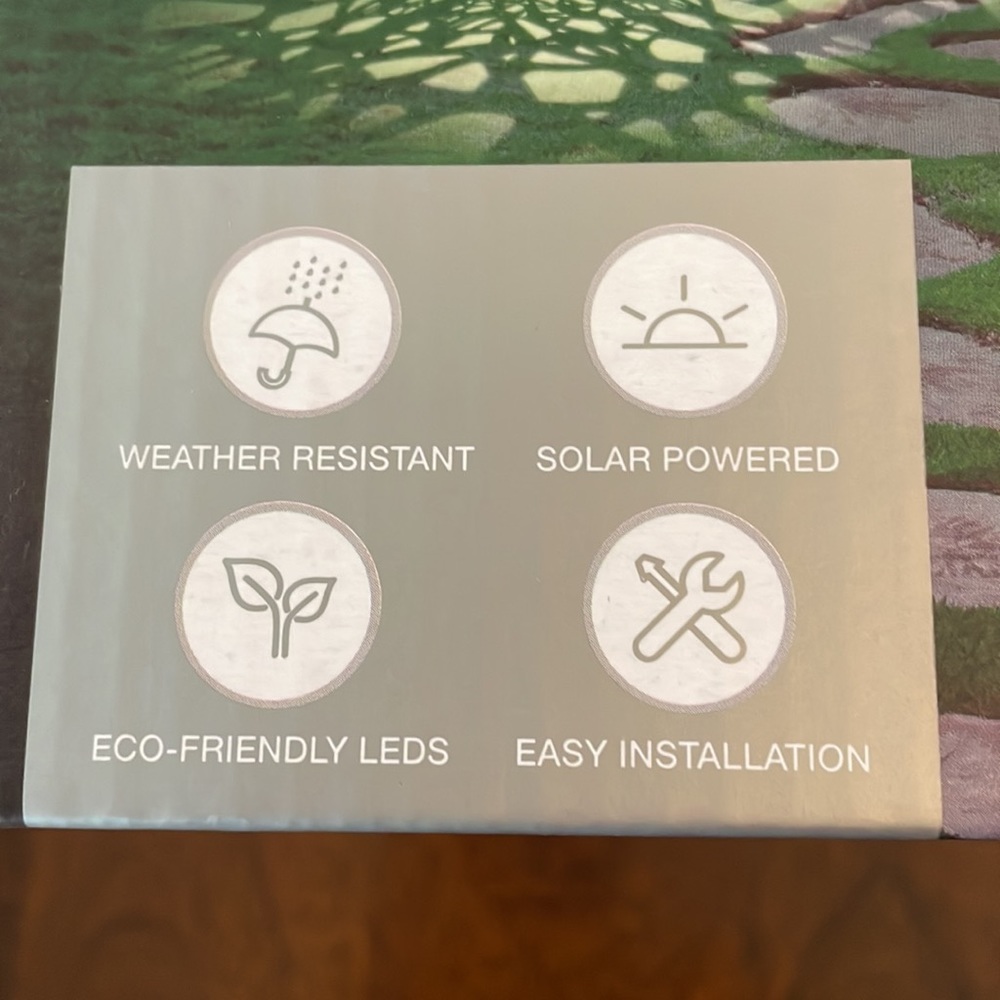 Brookstone Solar LED Path Lights - Picture 6 of 6